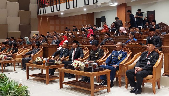Puluhan Pejabat Dengarkan Pidato Kenegaraan