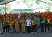 Bupati Gunungkidul Ajak Tenaga Kebersihan Makan Bakso