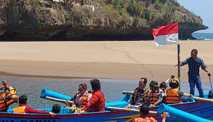 Sedekah Laut, Cara Wujud Syukur Nelayan Kepada Sang Pencipta