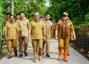 Program Padat Karya Selesai Tepat Waktu, Bupati dan Warga Kompak Saling Mendukung