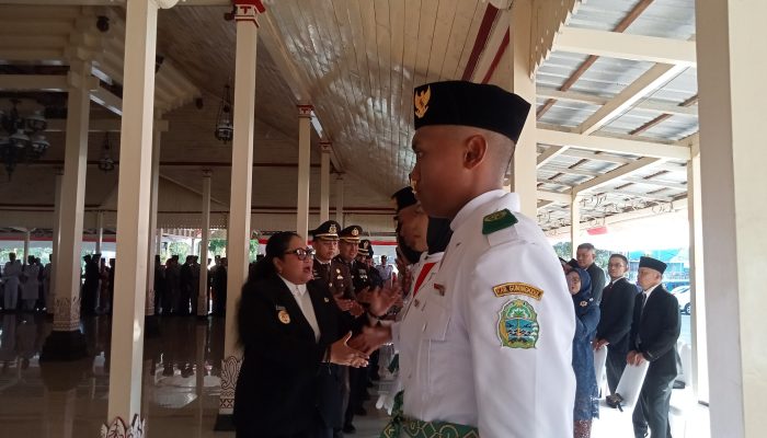 Jelang Upacara Peringatan Kemerdekaan RI ke-81, Puluhan Paskibraka Gunungkidul 2026 Resmi Dikukuhkan
