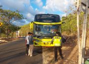 Rem Blong, Bus Wisata Tabrak Pos TPR Tepus