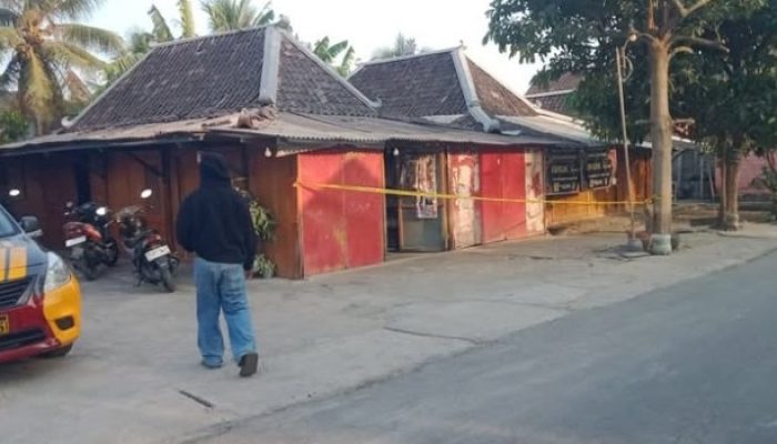 Dibobol Maling, Warung Rokok Rugi Rp 30 Juta